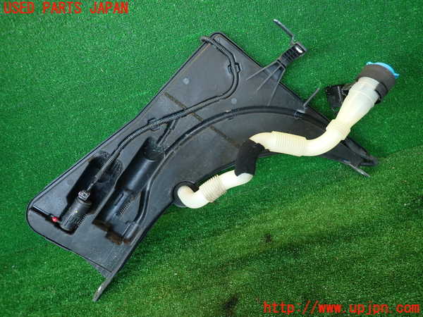 2UPJ-9236326791]アルファロメオ・ジュリア(95220)ウォッシャータンク1 中古_2