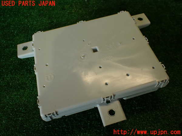 2UPJ-9236326146]アルファロメオ・ジュリア(95220)コンピューター1 中古_2