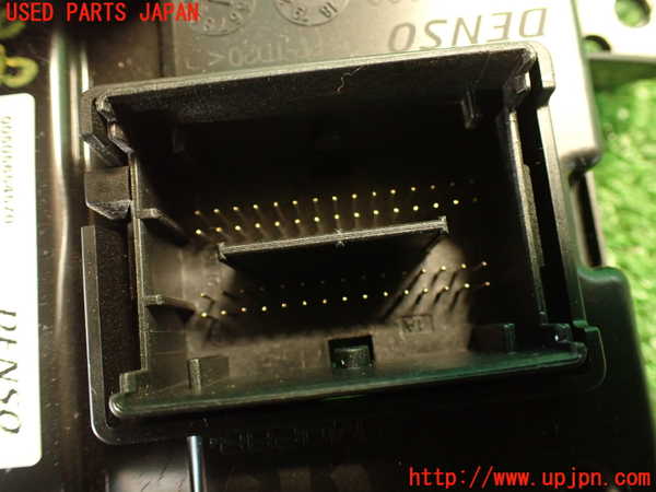 2UPJ-9236326147]アルファロメオ・ジュリア(95220)コンピューター2 中古_3