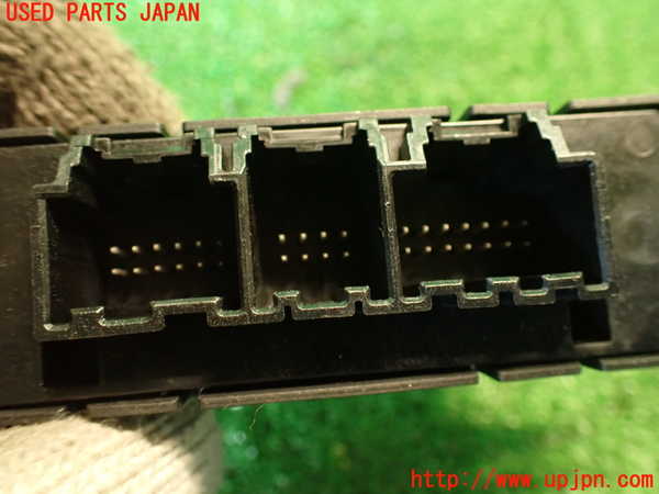 2UPJ-9236326149]アルファロメオ・ジュリア(95220)コンピューター4 中古_3