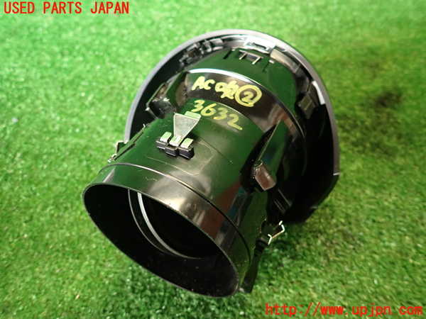 2UPJ-9236327527]アルファロメオ・ジュリア(95220)エアコン吹き出し口2 (右) 中古_3