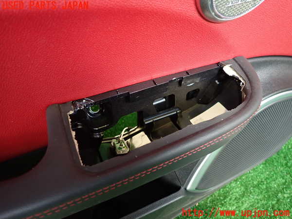 2UPJ-9236321264]アルファロメオ・ジュリア(95220)左前ドア内張り 中古_2