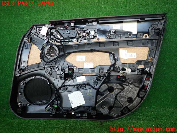 2UPJ-9236321264]アルファロメオ・ジュリア(95220)左前ドア内張り 中古_4