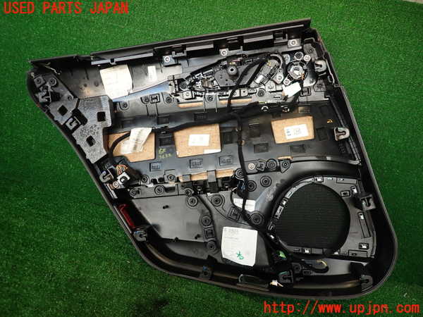 2UPJ-9236321294]アルファロメオ・ジュリア(95220)右後ドア内張り 中古_5