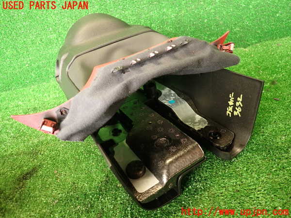 2UPJ-9236327905]アルファロメオ・ジュリア(95220)コラムカバー 中古_4