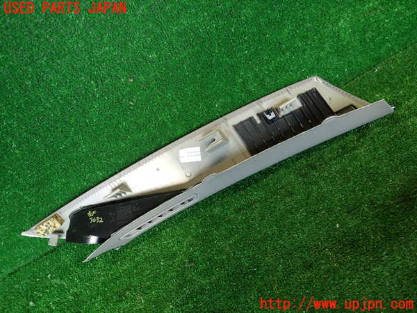 2UPJ-9236327660]アルファロメオ・ジュリア(95220)左フロントピラートリム 中古_4