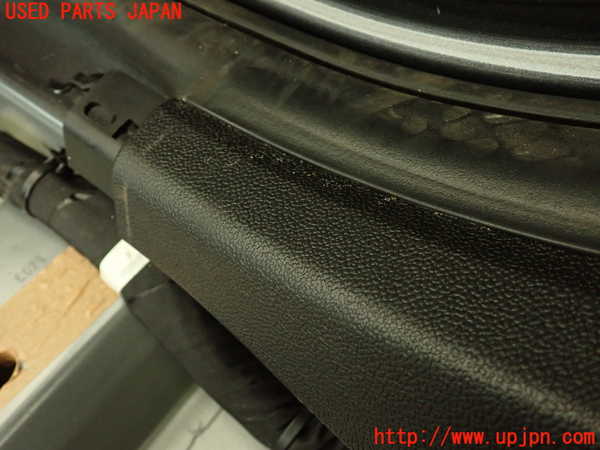 2UPJ-9236327665]アルファロメオ・ジュリア(95220)右センターピラートリム 中古_3