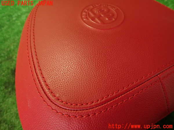 2UPJ-9236327070]アルファロメオ・ジュリア(95220)助手席ヘッドレスト 中古_2