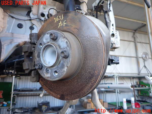 2UPJ-9236334290]BMW 420i グランクーペ(4D20)(F36)右フロントナックルハブ (ジャンク品) 中古_2