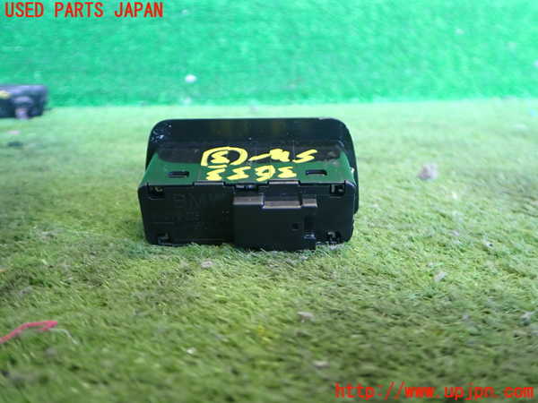 2UPJ-9236336308]BMW 420i グランクーペ(4D20)(F36)スイッチ3 (バックドア、キーロック) 中古_2