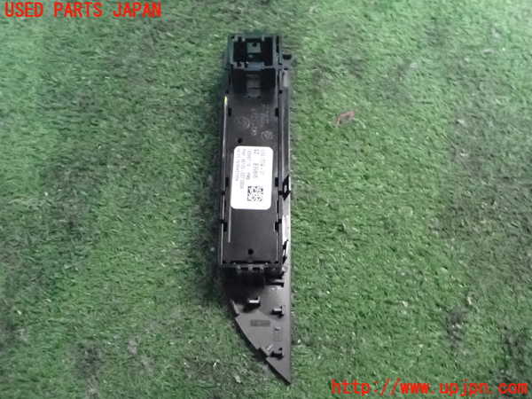 2UPJ-9236336310]BMW 420i グランクーペ(4D20)(F36)スイッチ5 (TCS OFF、走行モード切替) 中古_2