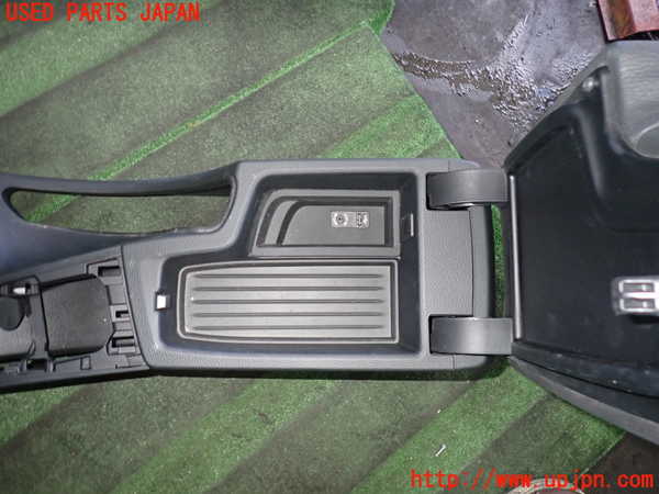 2UPJ-9236337540]BMW 420i グランクーペ(4D20)(F36)センターコンソール 中古_4