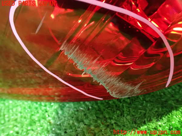 1UPJ-9236341536]アルファードハイブリッド(ATH20W)左テールランプ 中古_2