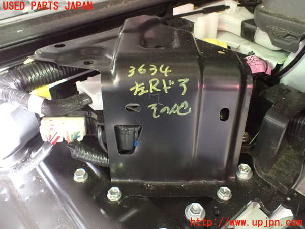 1UPJ-9236341349]アルファードハイブリッド(ATH20W)左後パワースライドドアユニット 中古_2