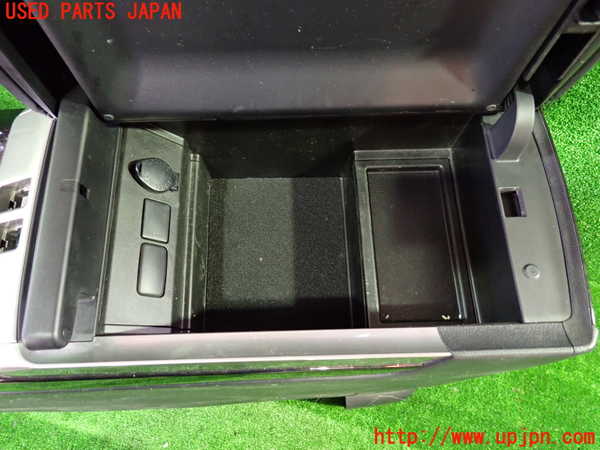 1UPJ-9236347540]アルファードハイブリッド(ATH20W)センターコンソール 中古_2