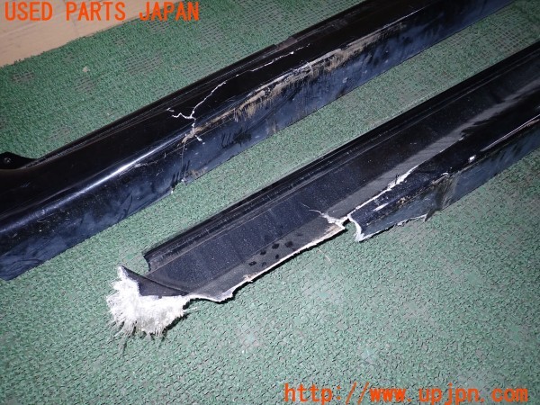 3UPJ=9236350025]ポルシェ カイエン S(9PAM4801 957型)社外 サイドステップ FRP 中古_2