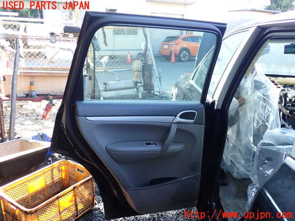 1UPJ-9236351320]ポルシェ・カイエン S(9PAM4801)左後ドア 中古 SAINT-GOBAIN SEKURIT M392 43R-000023_4