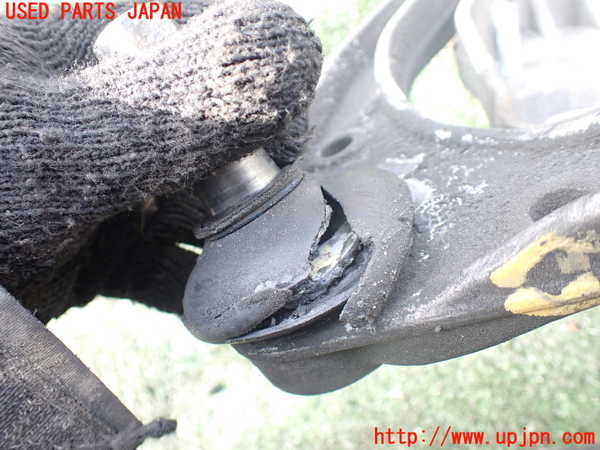 1UPJ-9236355136]ポルシェ・カイエン S(9PAM4801)左フロントアッパーアーム1 中古_3