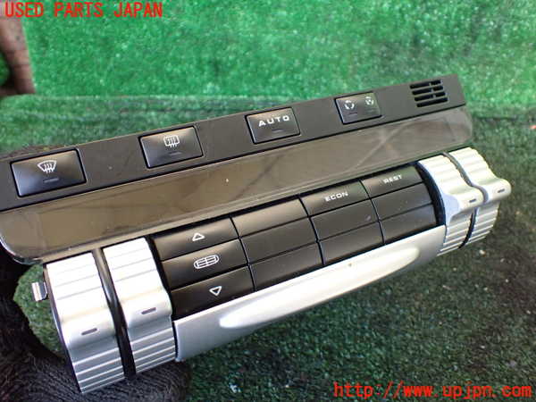 1UPJ-9236356066]ポルシェ・カイエン S(9PAM4801)エアコンスイッチ1 中古_2