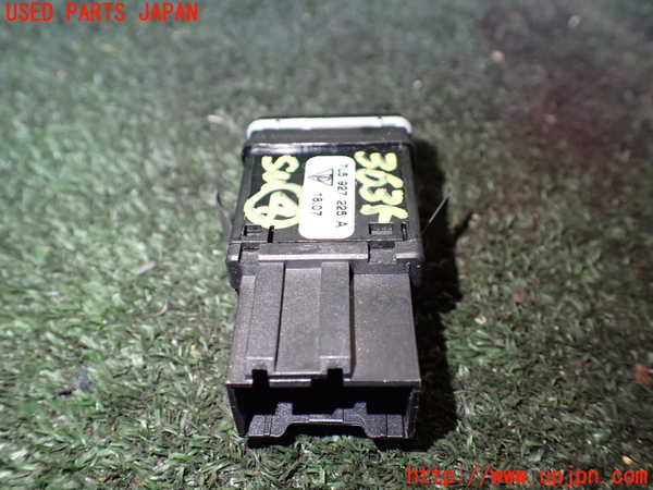 1UPJ-9236356309]ポルシェ・カイエン S(9PAM4801)スイッチ4(PSM OFF) 中古_2