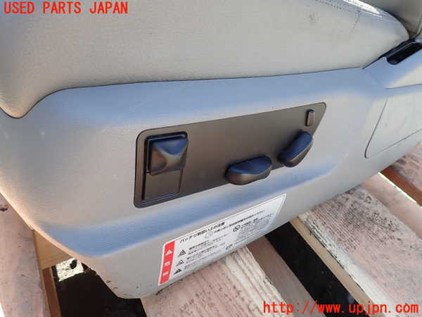 1UPJ-9236357065]ポルシェ・カイエン S(9PAM4801)助手席シート 中古_3