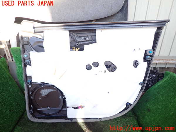 1UPJ-9236351264]ポルシェ・カイエン S(9PAM4801)左前ドア内張り 中古_5