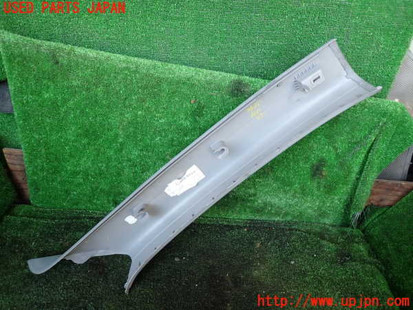 1UPJ-9236357660]ポルシェ・カイエン S(9PAM4801)左フロントピラートリム 中古_2