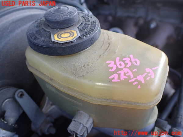 1UPJ-9236364050]ランクル80系(FZJ80G)ブレーキマスターシリンダー 中古_2