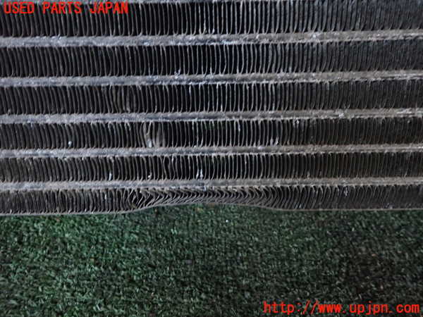 1UPJ-9236366031]ランクル80系(FZJ80G)エアコンコンデンサー1 中古_2