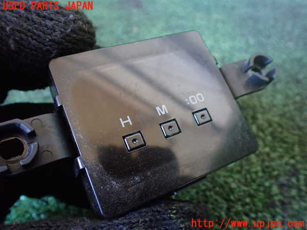 1UPJ-9236367850]ランクル80系(FZJ80G)時計 中古_2
