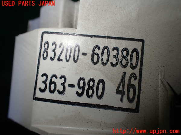 1UPJ-9236366170]ランクル80系(FZJ80G)スピードメーター 中古_4