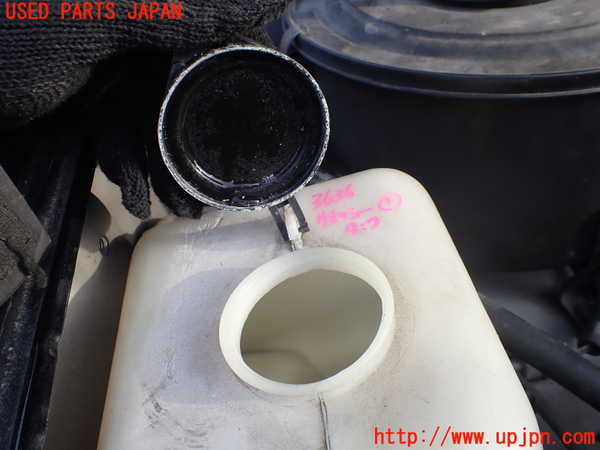 1UPJ-9236366791]ランクル80系(FZJ80G)ウォッシャータンク1 中古_2