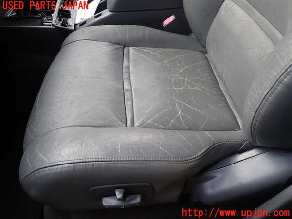 1UPJ-9236367065]ランクル80系(FZJ80G)助手席シート 中古_3
