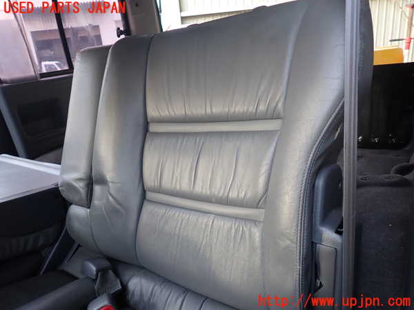 1UPJ-9236367175]ランクル80系(FZJ80G)左2列目シート 中古_2