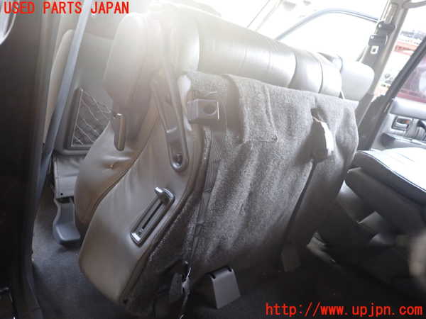 1UPJ-9236367175]ランクル80系(FZJ80G)左2列目シート 中古_5
