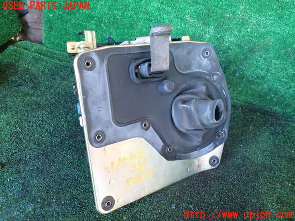 1UPJ-9236367555]ランクル80系(FZJ80G)ATシフトレバー 中古_3