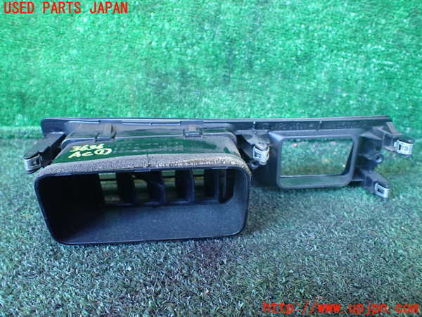 1UPJ-9236367526]ランクル80系(FZJ80G)エアコン吹き出し口1 (真中) 中古_3