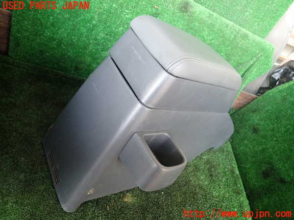 1UPJ-9236367540]ランクル80系(FZJ80G)センターコンソール 中古_4
