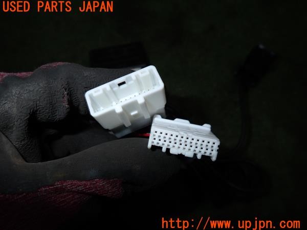 3UPJ=9236370507]セレナ ハイウェイスターV(GFC27)後期 Jes NTR-83 テレビコントロール TV CONTROL SV TVキット 中古_4