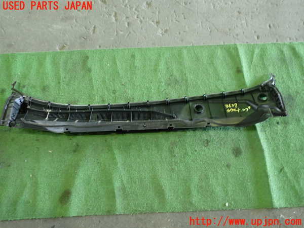 1UPJ-9236371190]セレナ(GFC27)カウルトップ 中古_4