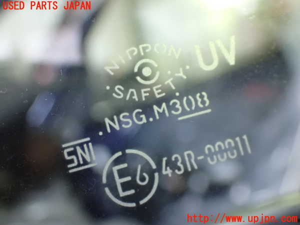 1UPJ-9236371202]セレナ(GFC27)左フロント三角窓ガラス 中古 NSG M3O8 43R-00011_2