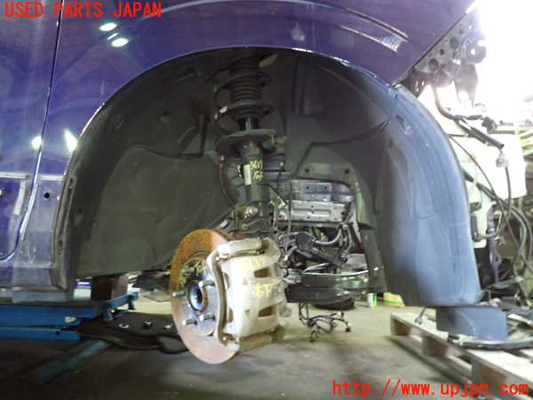 1UPJ-9236371090]セレナ(GFC27)右前フェンダーライナー 中古_2