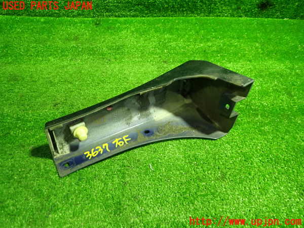 1UPJ-9236371450]セレナ(GFC27)右フロントマッドガード(泥除け) 中古_3
