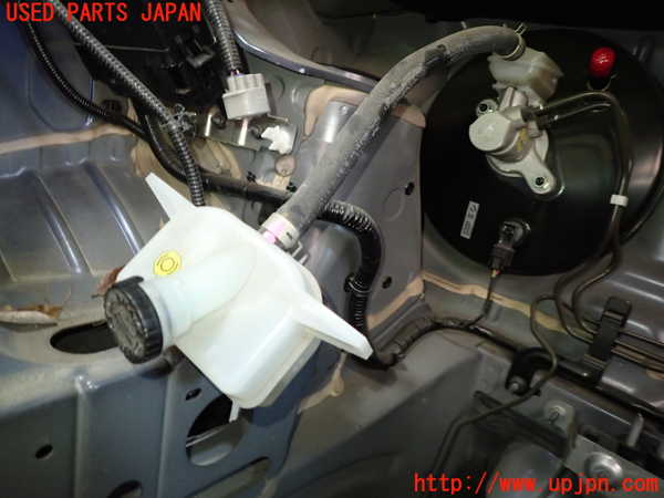 1UPJ-9236374050]セレナ(GFC27)ブレーキマスターシリンダー 中古_2