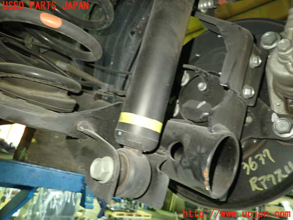 1UPJ-9236375380]セレナ(GFC27)リアアクスルビーム 中古_2