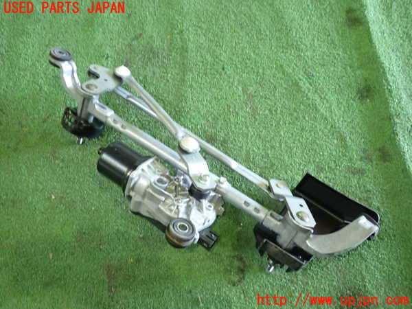1UPJ-9236376770]セレナ(GFC27)フロントワイパーモーター 中古_2