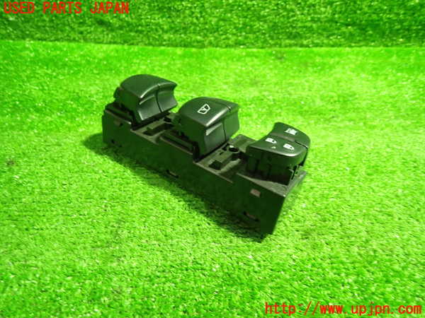 1UPJ-9236376240]セレナ(GFC27)右前パワーウィンドウスイッチ 中古_2