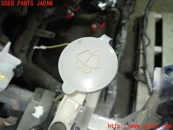 1UPJ-9236376791]セレナ(GFC27)ウォッシャータンク1 中古_2