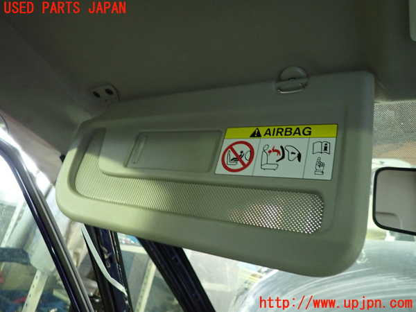 1UPJ-9236377630]セレナ(GFC27)室内サンバイザー左側 中古_2