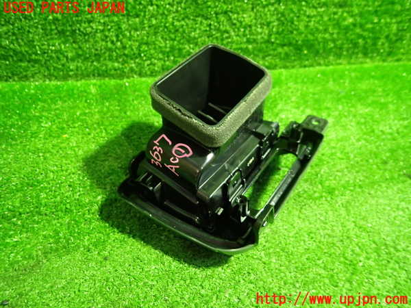 1UPJ-9236377526]セレナ(GFC27)エアコン吹き出し口1(右) 中古_3